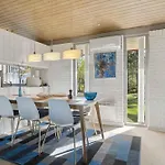 Charming Brick House With Sauna And Fjord View Prázdninový dům *