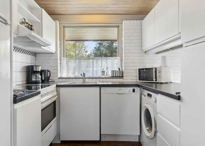 Сasa de vacaciones Charming Brick House With Sauna And Fjord View